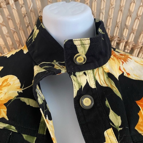 St. John Sport by Marie Gray Black and Yellow Floral Print Jacket Size small - Picture 6 of 11